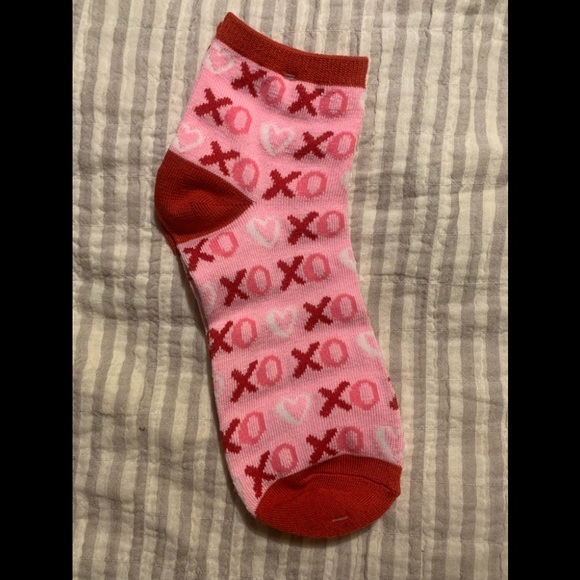 New Four Pairs of Women’s / Young Adult Valentine /Love Socks - Picture 2 of 5